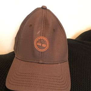 Brown timberland hat (16C)